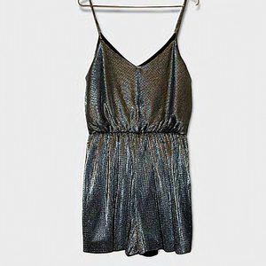 Voge‎ Boutique Shimmer Metallic Romper Large